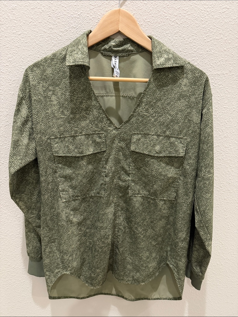 Athleta Olive Green V-Neck Shirt-Blouse with Chest Flaps